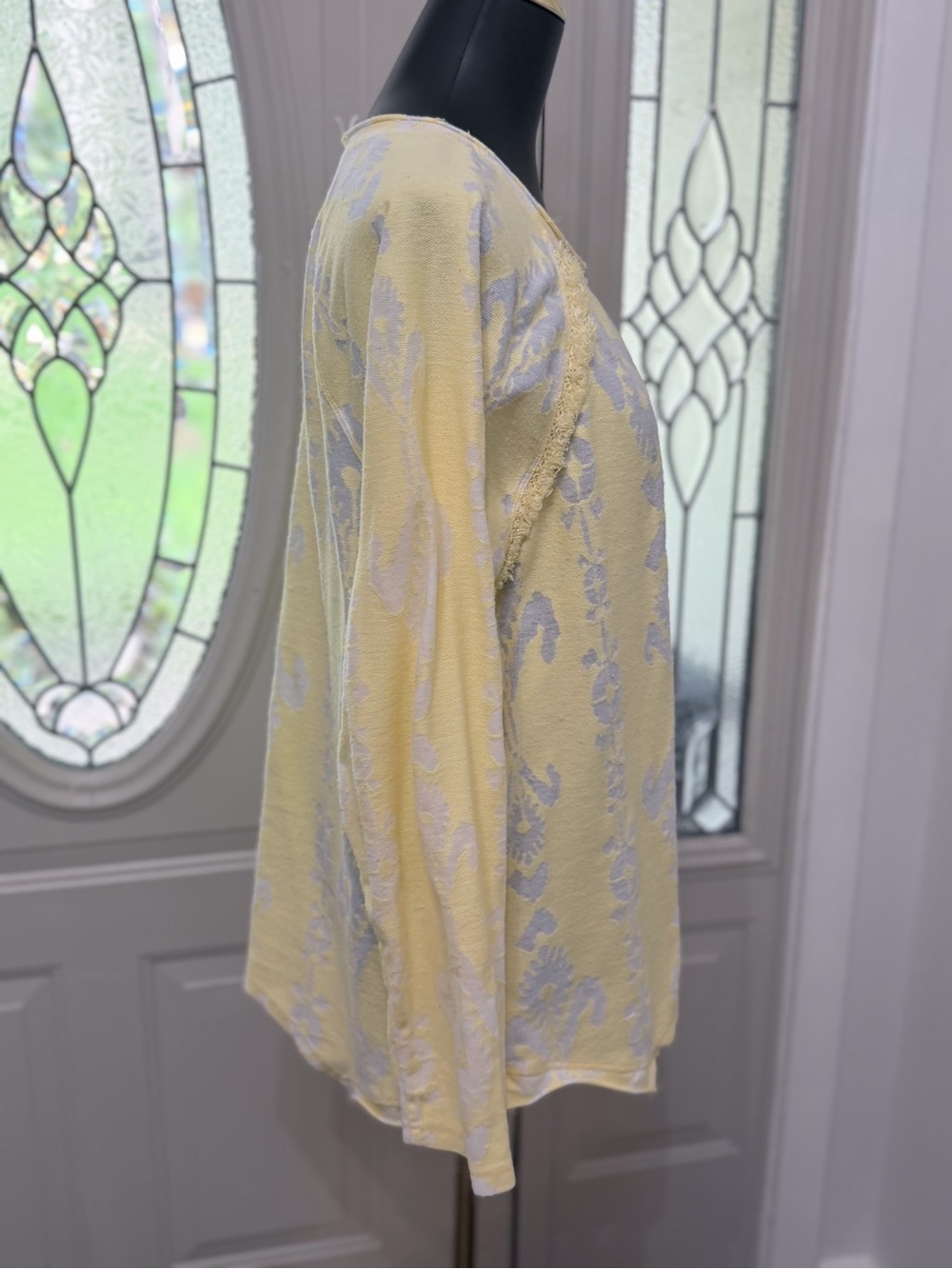 Democracy Yellow Floral Print Long Sleeve Knit Top XL Boho Casual - Picture 4 of 10